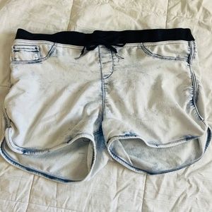 Stretchy shorts - XL/XXL
